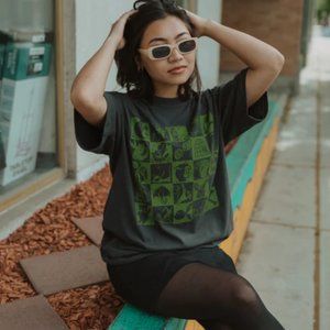 BNWOT - Subtle Dust Peter Oversized Tee in Vintage Black - M/L